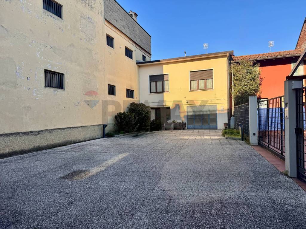 Appartamento a Verolanuova in ZANARDELLI, 11 - Foto 3