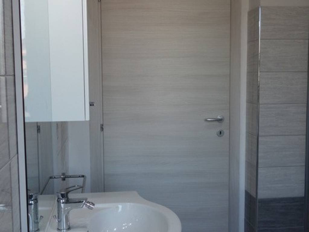 Appartamento a Parma in Via Francesco Lasagna - Foto 4