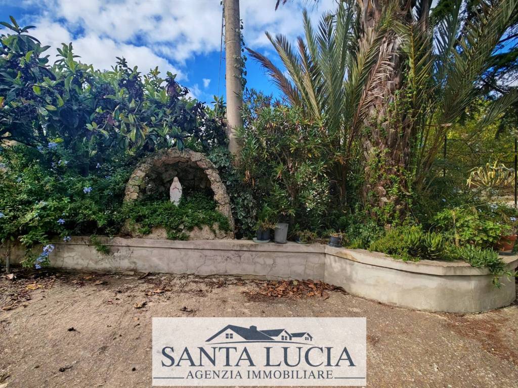 Villa a Canicattì in Strada Statale Agrigentina - Foto 3