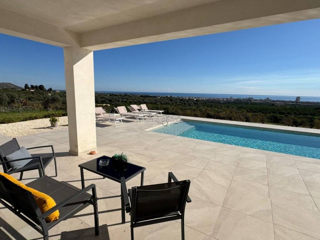 Villa a Avola in VIA PADRE GIUSEPPE TAVOLACCI - Foto 2