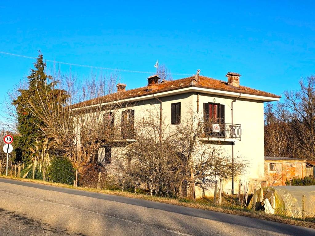 Casa indipendente a Bene vagienna in Via Carrù, 83 - Foto 3