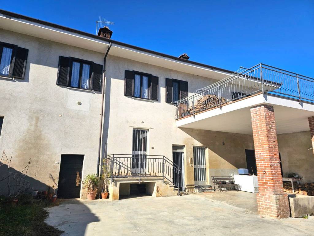 Casa indipendente a Bene vagienna in Via Carrù, 83 - Foto 4