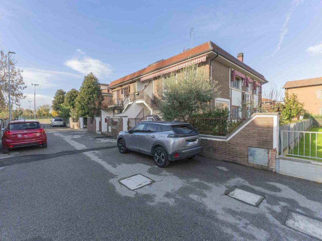 Villa a Medicina in Sacco e Vanzetti, 7 - Foto 2