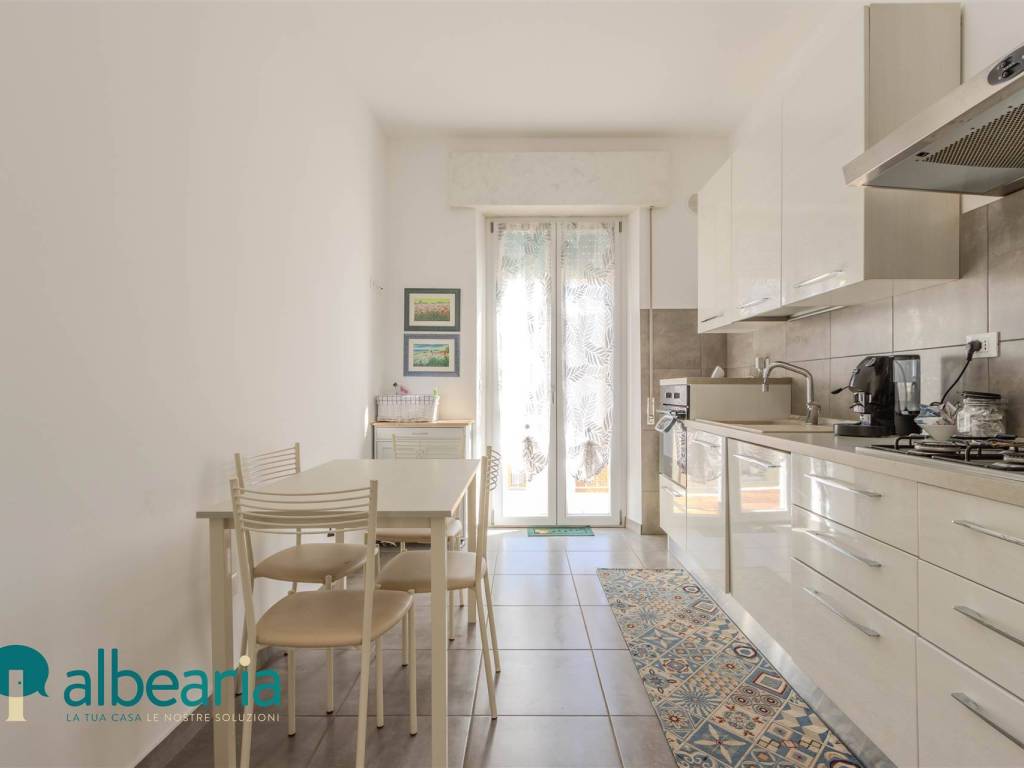 Appartamento a Follonica in Via Gaetano Donizetti, 30 - Foto 3