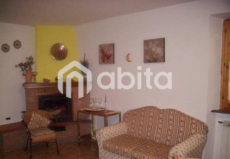 Appartamento a Bucine in VIA DEL CASTAGNO - Foto 2