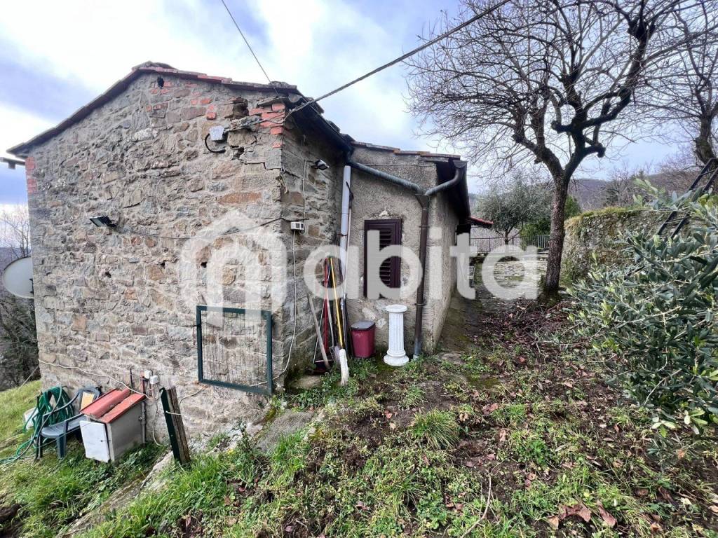 Rustico / casale a Loro ciuffenna in MODINE - Foto 2