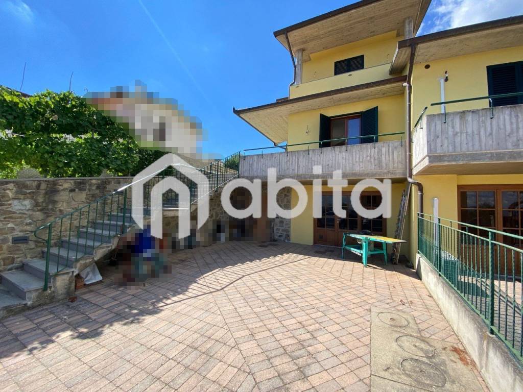 Villa a Loro ciuffenna in VIA COLOMBO - Foto 3