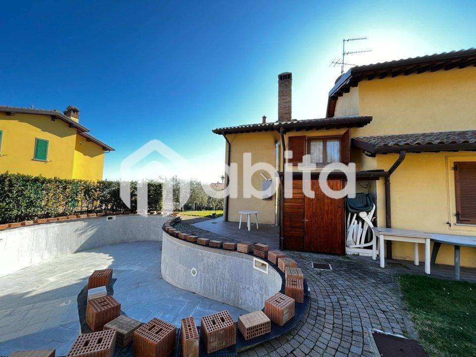 Villa a Loro ciuffenna in VIA COLOMBO - Foto 2