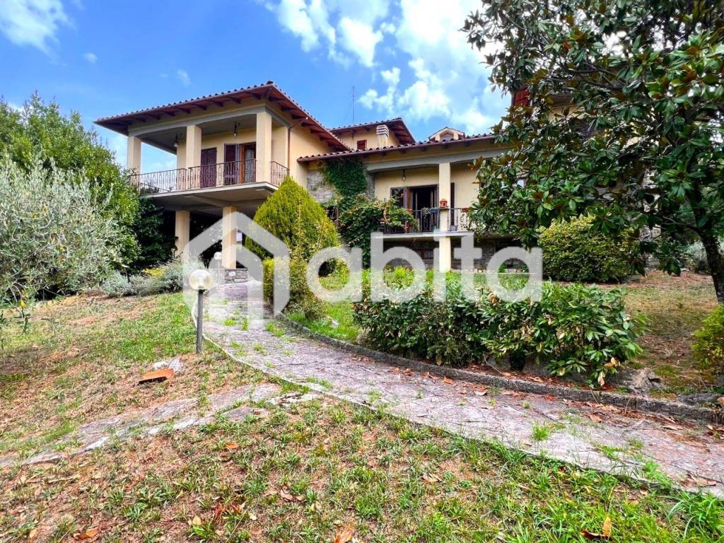 Villa a Loro ciuffenna in Via Trento - Foto 2