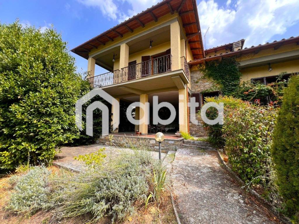 Villa a Loro ciuffenna in Via Trento - Foto 5
