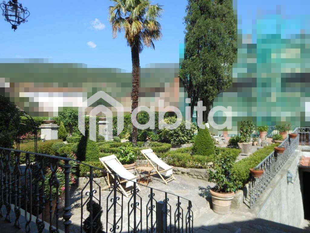 Appartamento a Loro ciuffenna in VIA PELLEGRINI - Foto 2
