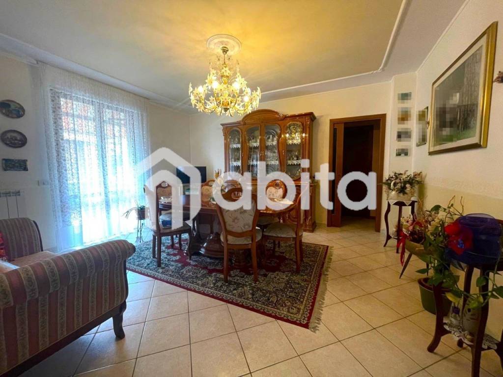 Appartamento a Montevarchi in via palmiro togliatti - Foto 2