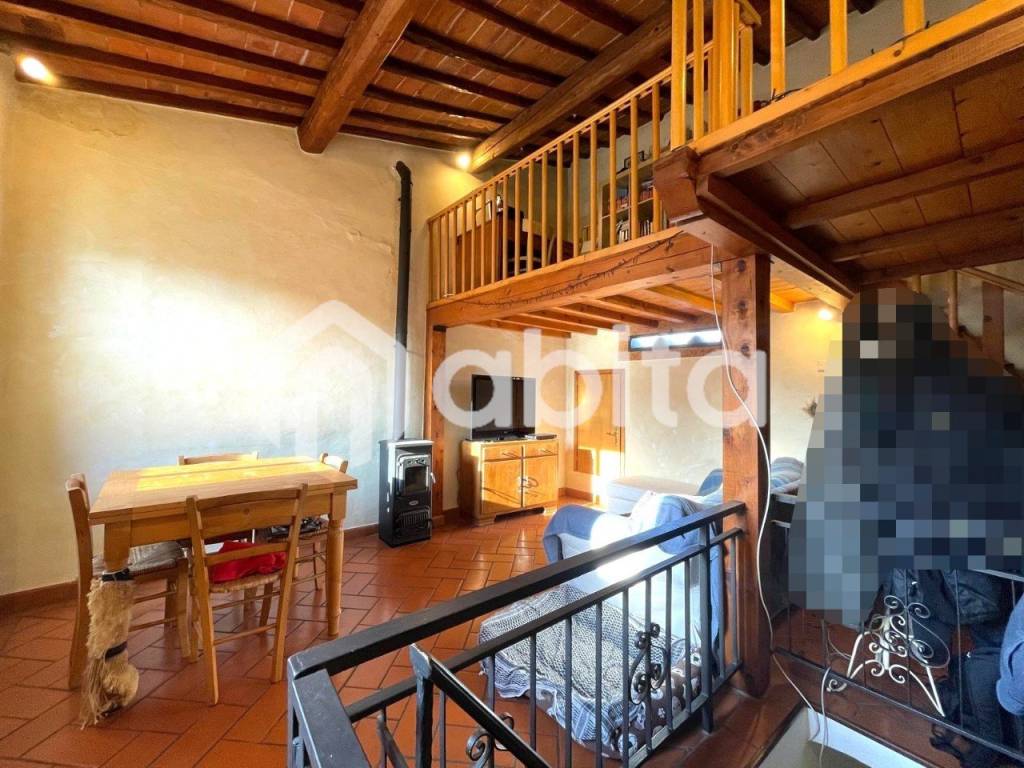 Appartamento a Montevarchi in VIA GORIZIA - Foto 2