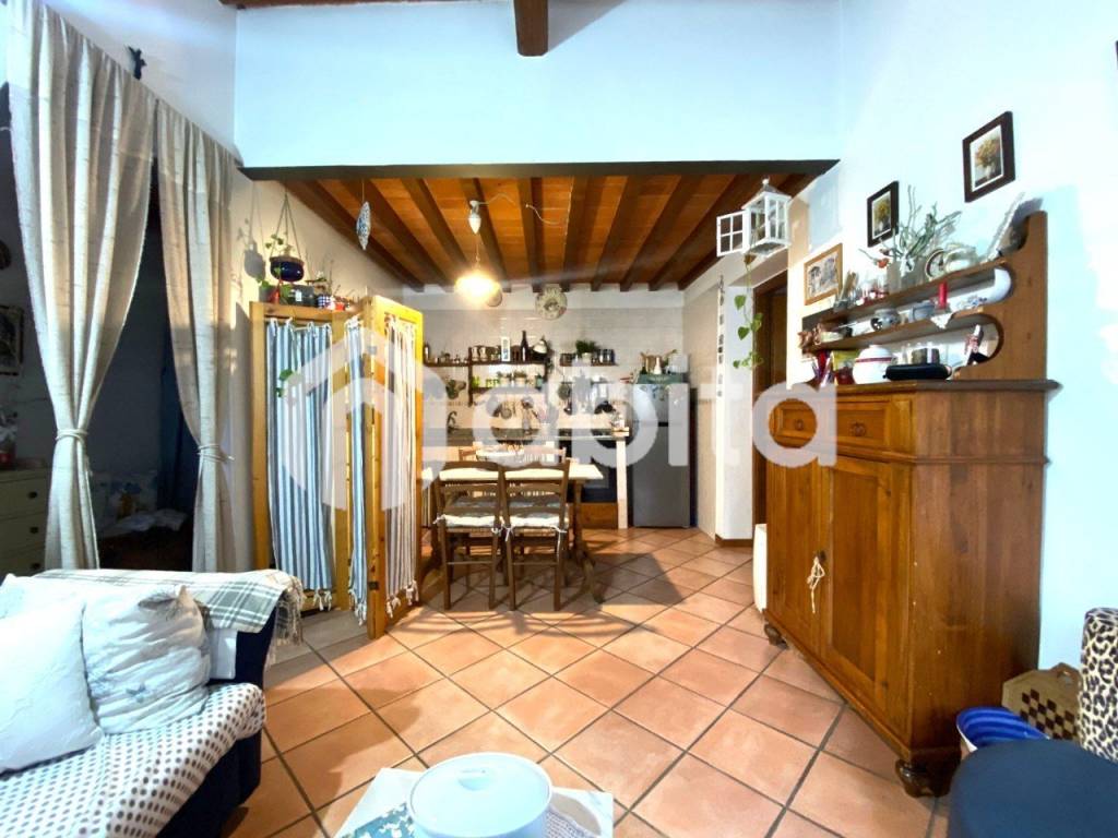 Appartamento a Montevarchi in via del romito - Foto 3