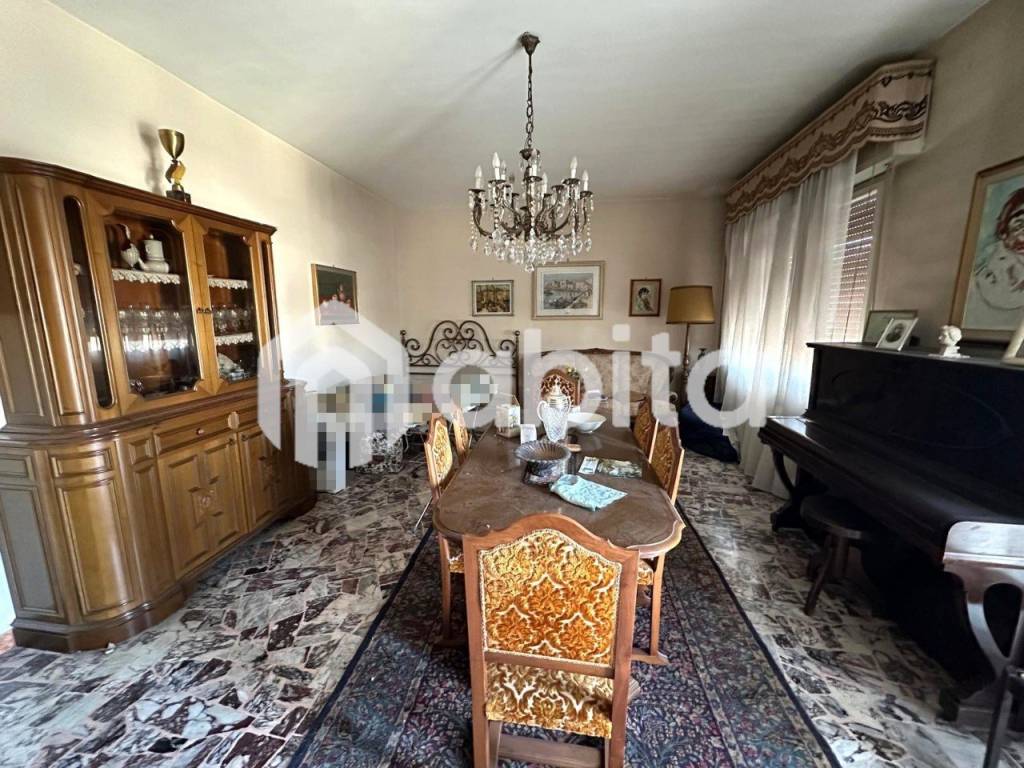 Appartamento a Montevarchi in Via Respighi - Foto 5