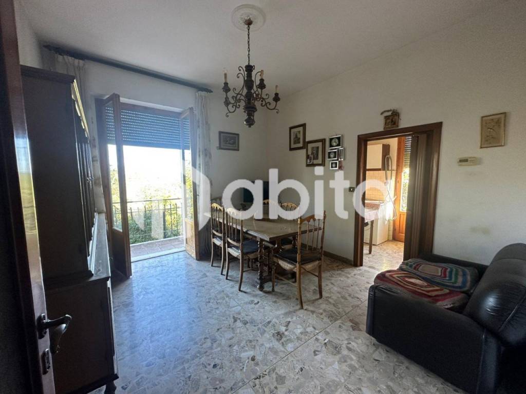 Appartamento a Terranuova bracciolini in strada comunale della Traiana - Foto 4