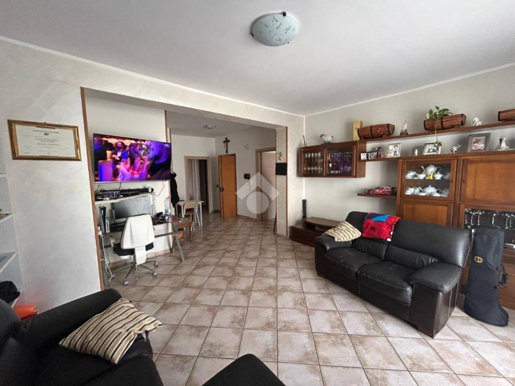 Appartamento a Corigliano-rossano in Via Verga, 4 - Foto 3