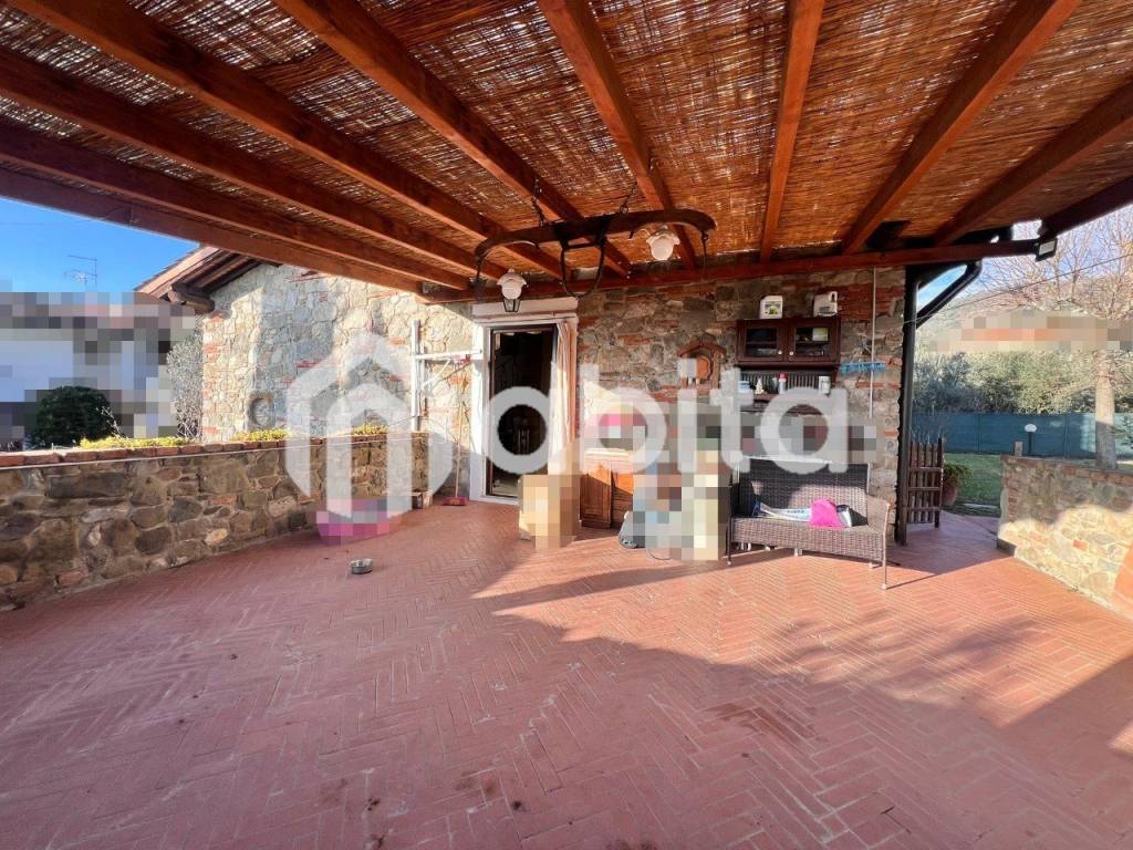 Villa a Terranuova bracciolini in montemarciano - Foto 5