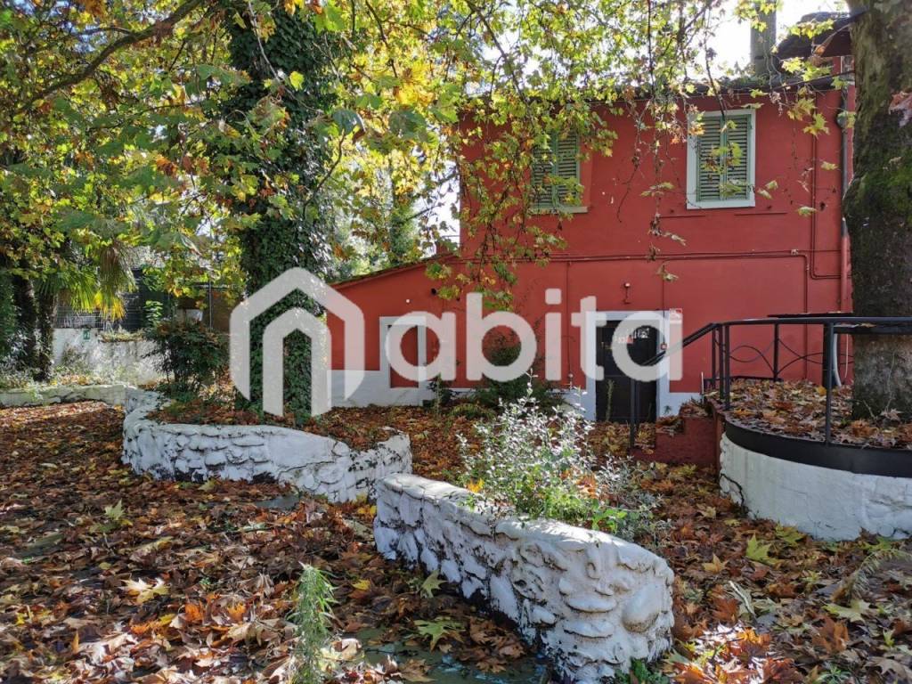 Villa a Terranuova bracciolini in strada lungo l'arno - Foto 5