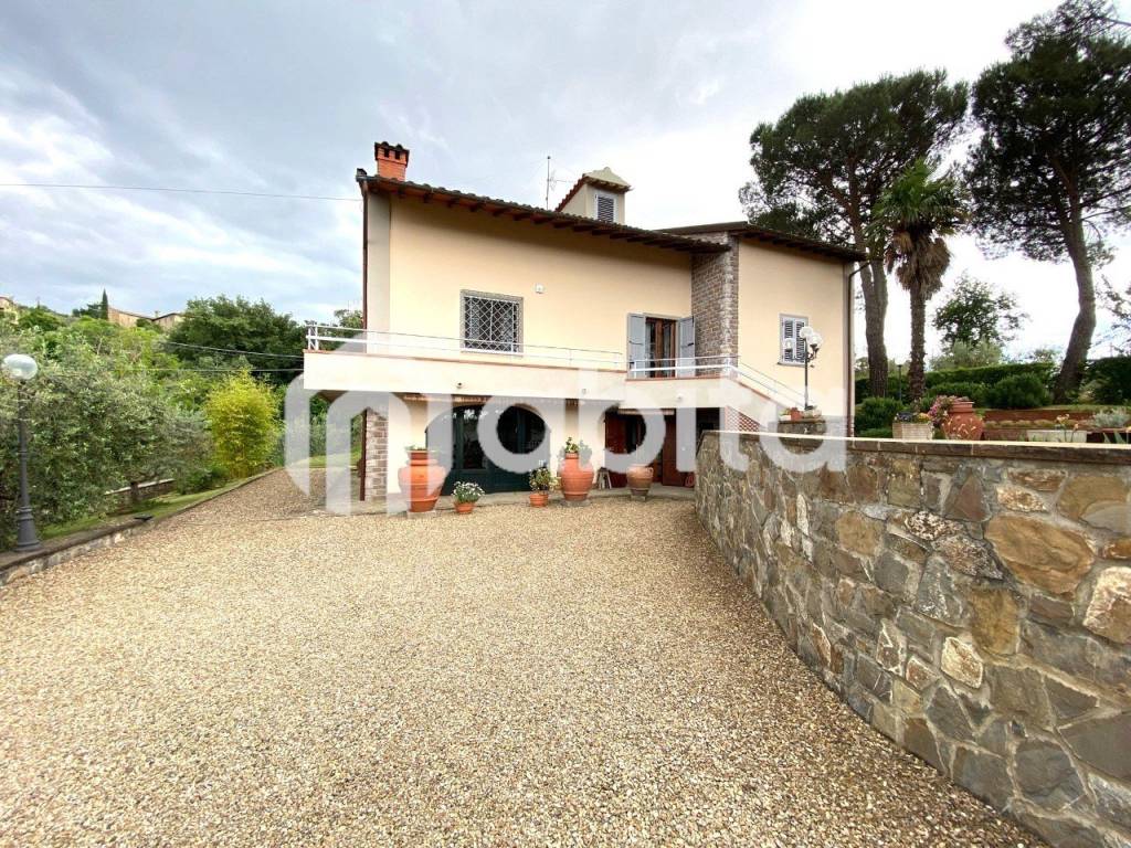 Villa a Castelfranco piandisco in CASPRI - Foto 3