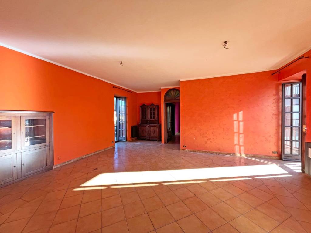 Appartamento a Pinerolo in VIA MAESTRA DI BAUDENASCA, 2 - Foto 2