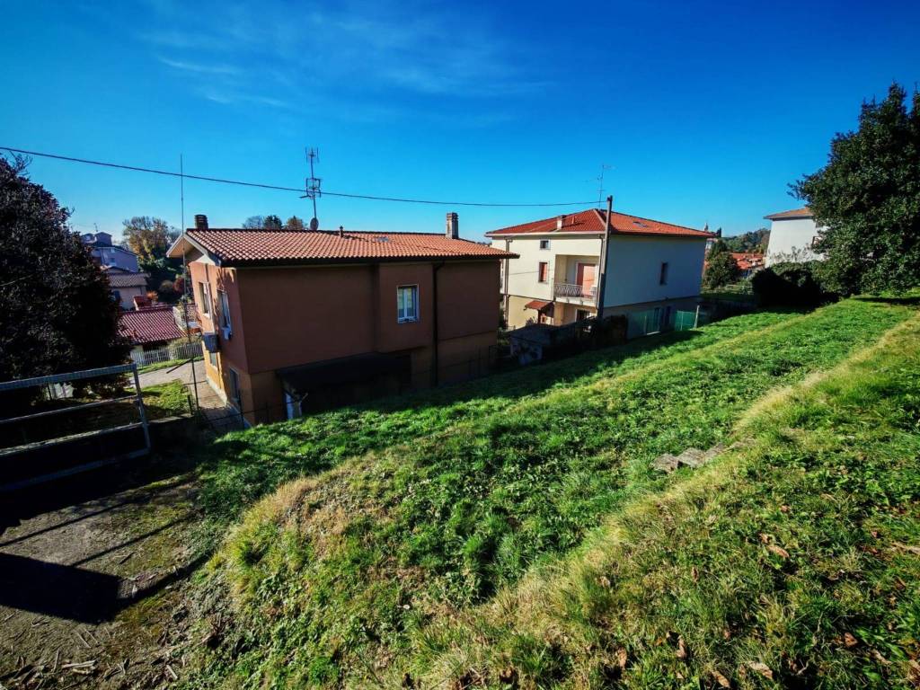 Terreno a Merate in Via Raffaello Sanzio - Foto 3