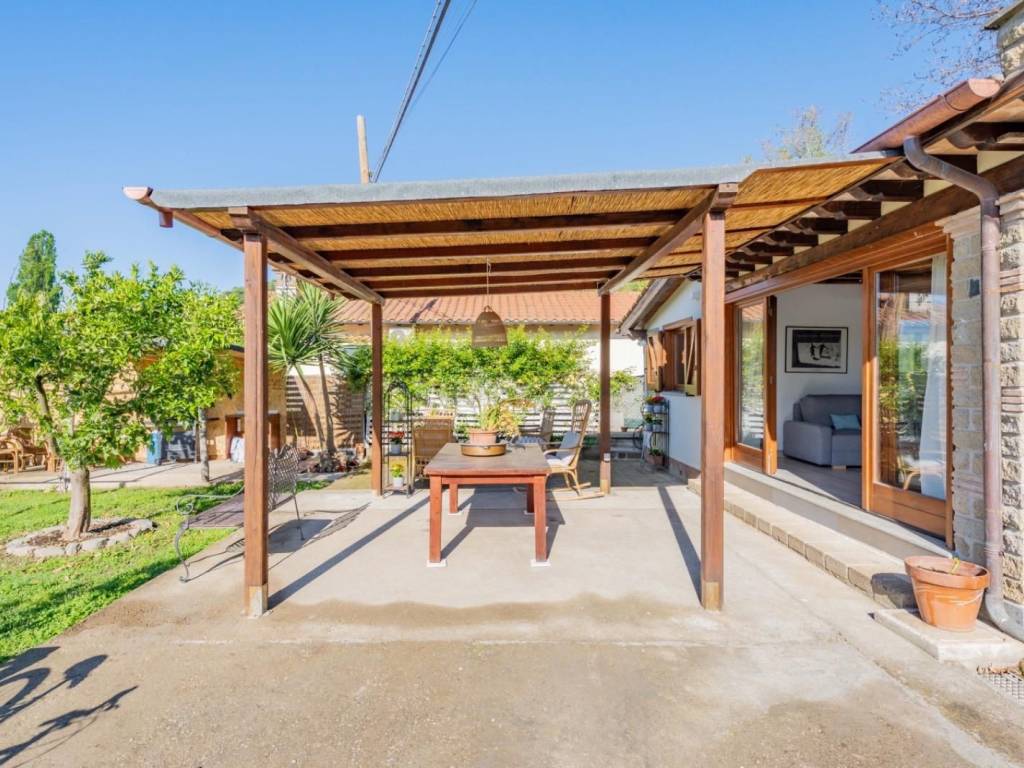 Villa a Trevignano romano in Via Settevene Est - Foto 2
