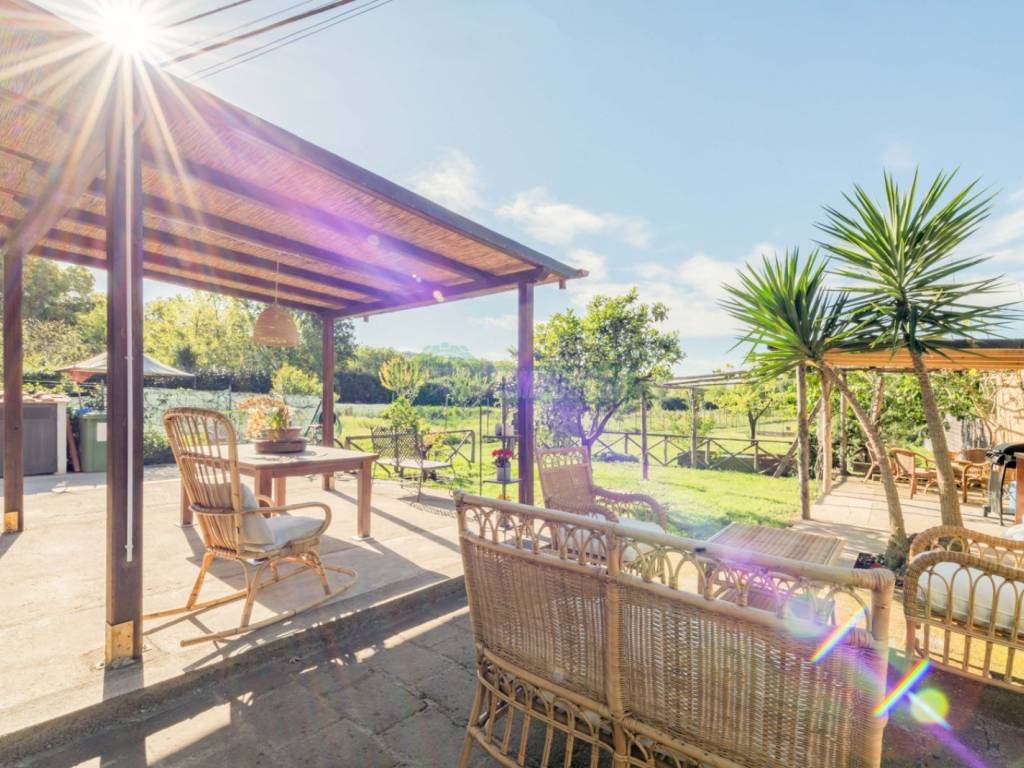 Villa a Trevignano romano in Via Settevene Est - Foto 3
