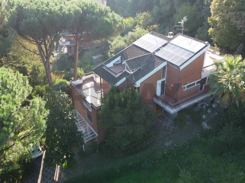 Villa a Ariccia in Via Appia Nuova, 9 - Foto 5