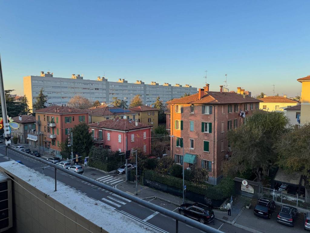 Appartamento a Bologna in Via Emilia Levante, 141 - Foto 3