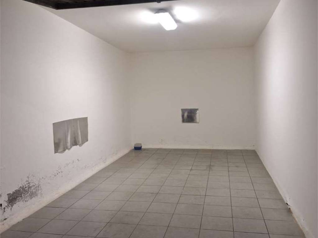 Box / garage a Ciriè in Via Carducci, 5 - Foto 4