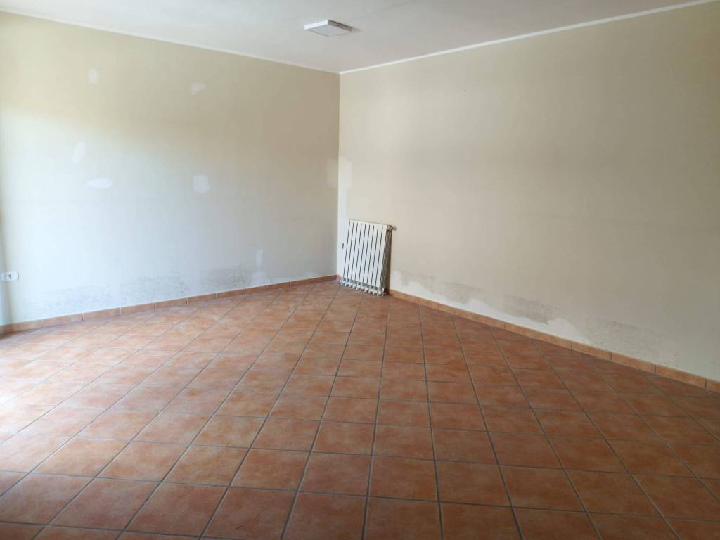 Immobile a Casapulla in Via Nazionale Appia - Foto 2