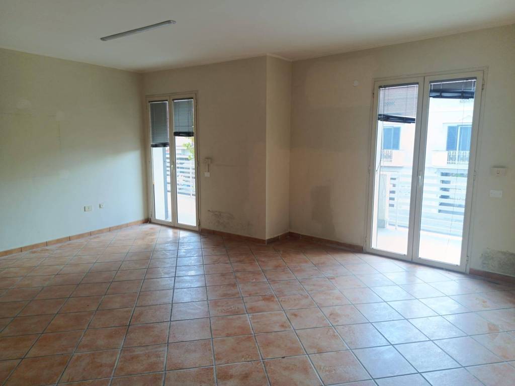 Immobile a Casapulla in Via Nazionale Appia - Foto 4
