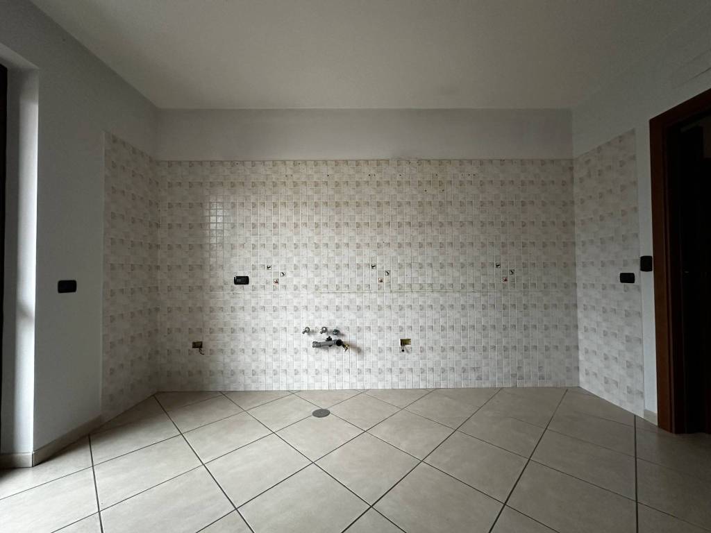 Appartamento a Maddaloni in Via Appia - Foto 5