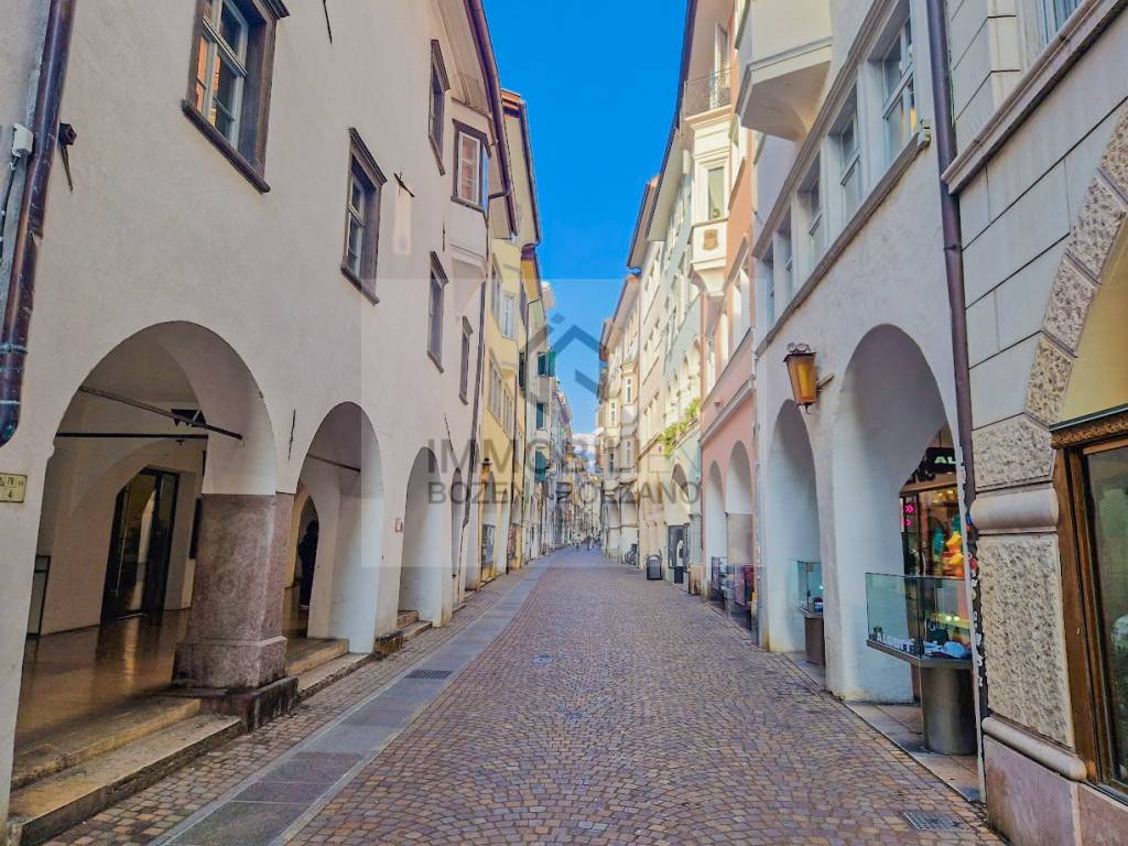 Appartamento a Bolzano in Via Renon, 8 - Foto 4