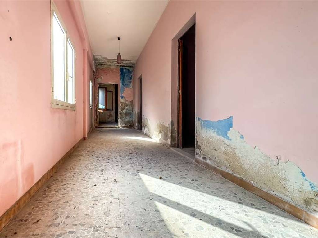 Palazzo / stabile a Capoterra in via manzoni, 0 - Foto 5