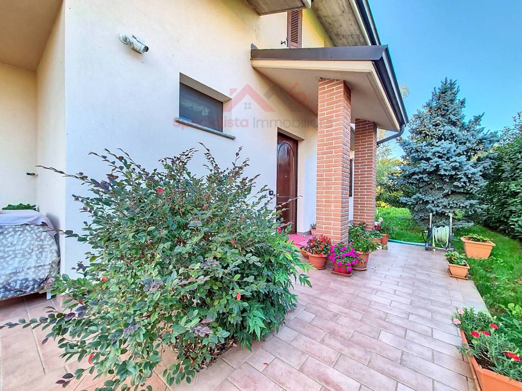 Villa a Voghera in Via Luigi Barbieri, 97 - Foto 3