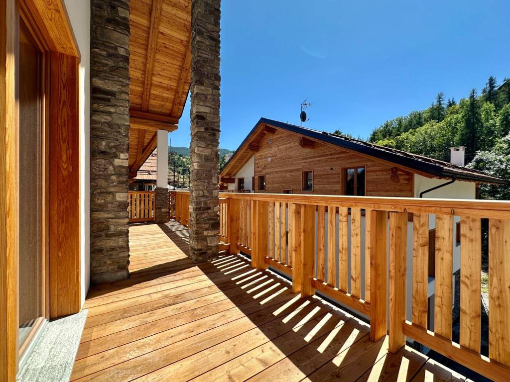 Appartamento a Cesana torinese in Via Giovanni Battista Armand, 20 - Foto 4