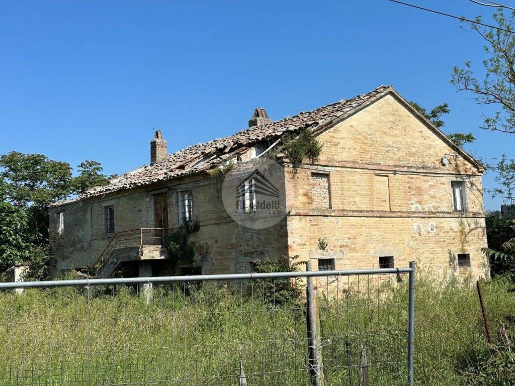 Rustico / casale a Sant'elpidio a mare in Strada Mostrapiedi 1, 3152 - Foto 2