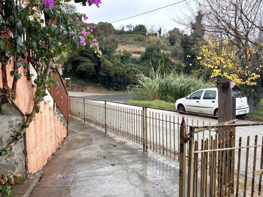 Casa indipendente a Colonnella in Via San Martino, 129 - Foto 3