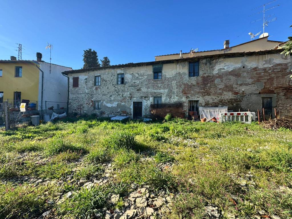 Rustico / casale a Capraia e limite in Via La Nave - Foto 2