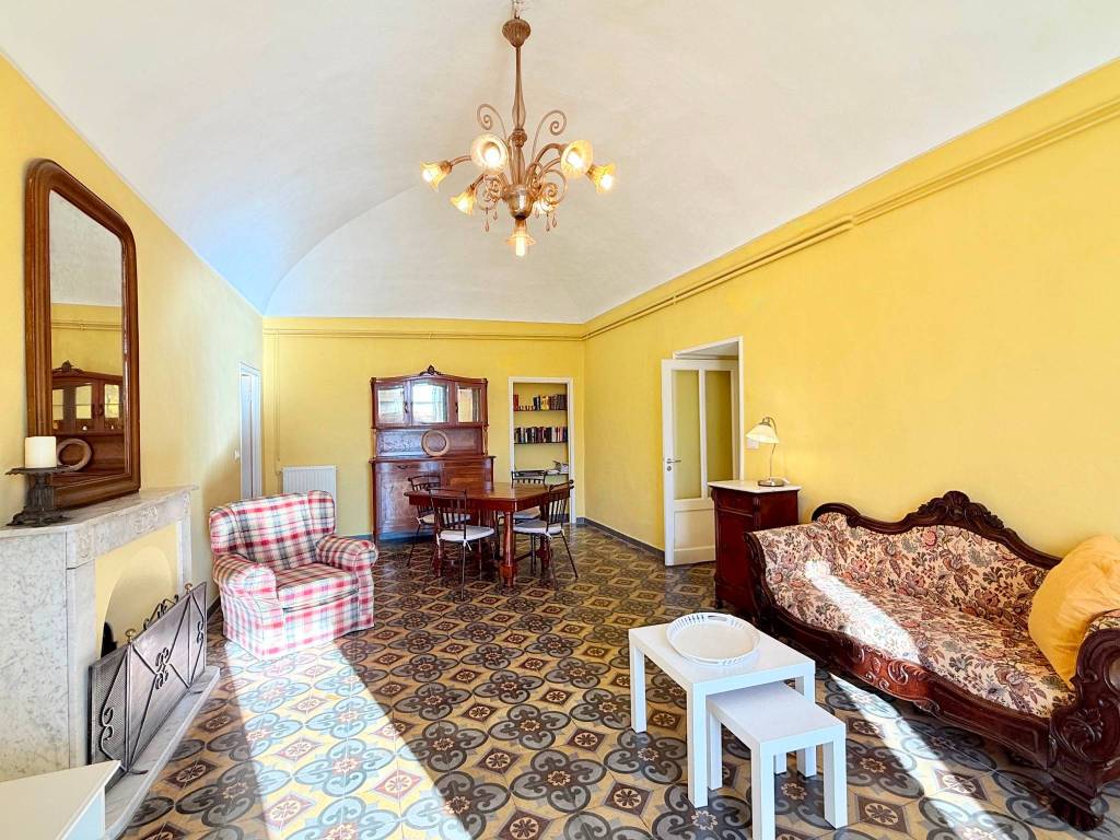Appartamento a Dolceacqua in Via Roma, 42 - Foto 2