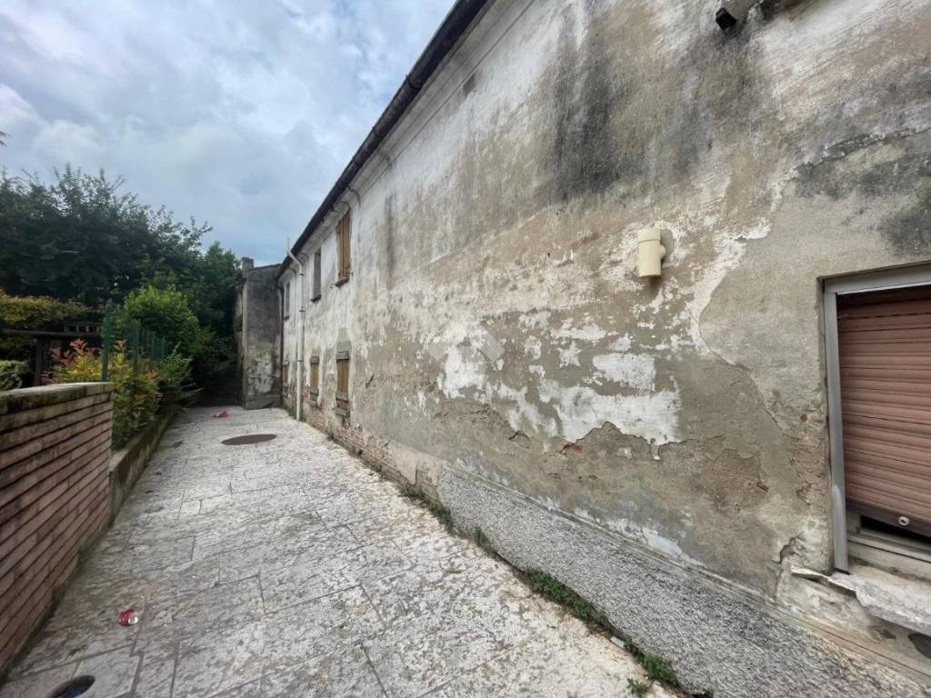 Rustico / casale a Mantova in Str. Castelletto - Foto 3