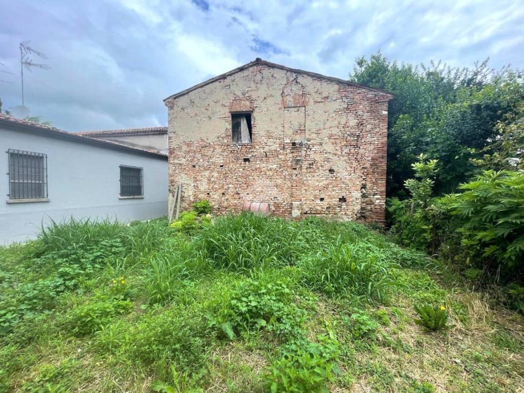 Rustico / casale a Mantova in Str. Castelletto - Foto 4