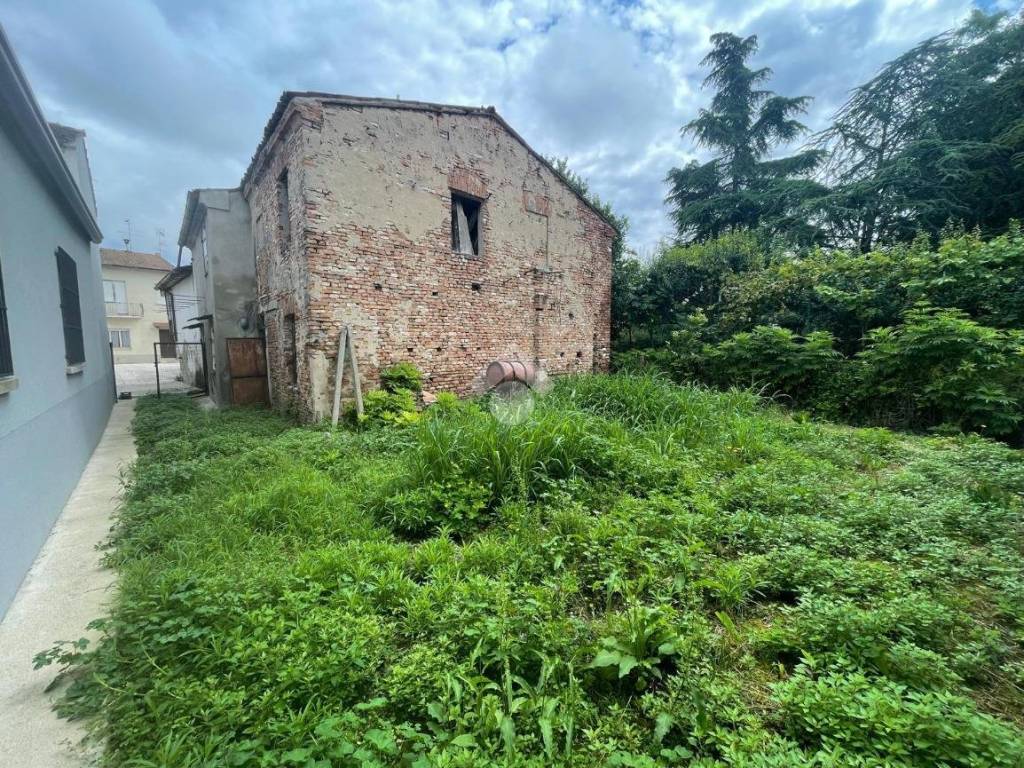 Rustico / casale a Mantova in Str. Castelletto - Foto 5