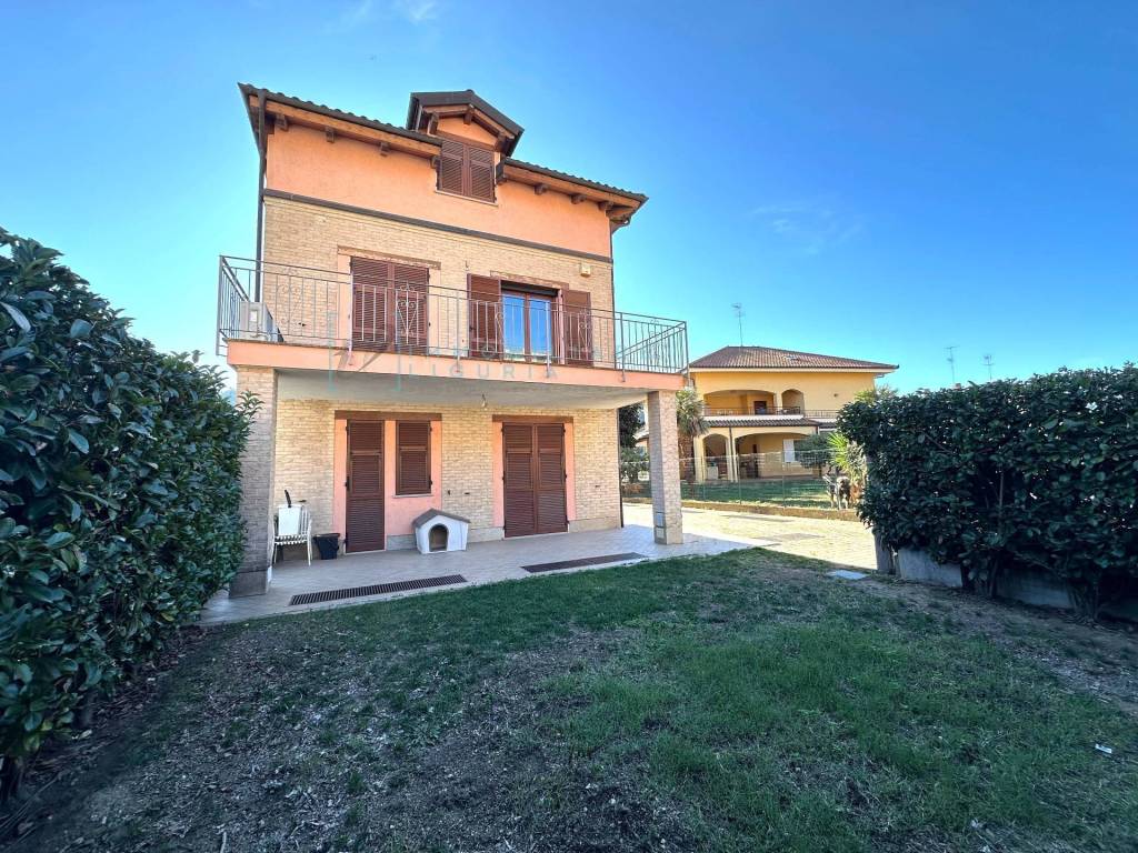 Villa a Villanova d'albenga in Frazione Coasco-Marina Verde - Foto 2