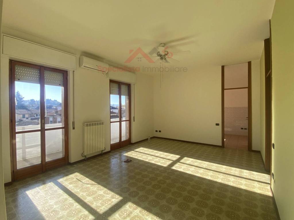 Appartamento a Casteggio in Via Risorgimento, 32 - Foto 2