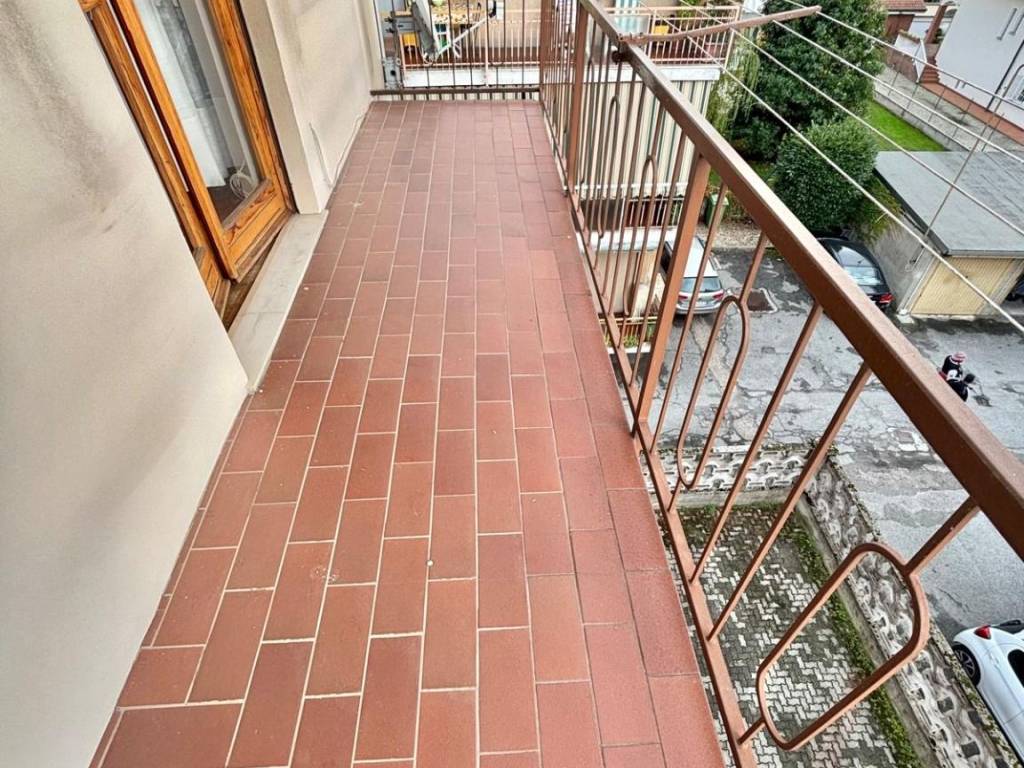Appartamento a Novara in Strada Provinciale di Granozzo - Foto 4