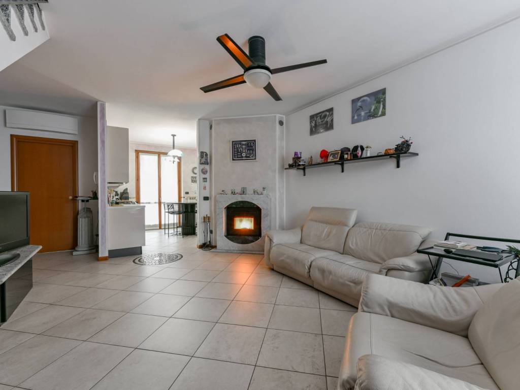 Villetta a schiera a Agnadello in Via Generale Carlo Alberto Dalla Chiesa, 37 - Foto 5
