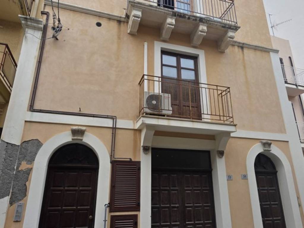 Appartamento a Milazzo in Vico Generale Stefano Zirilli, 31 - Foto 2